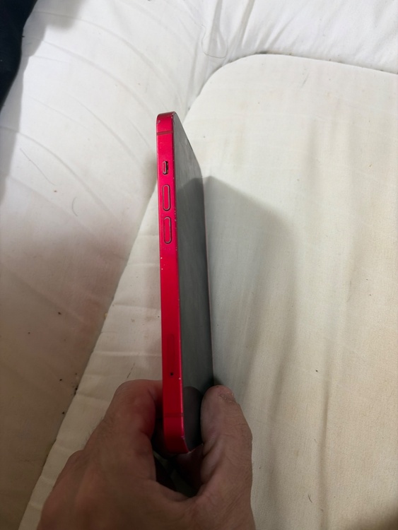 iPhone 14 128GB Softbank（スマホ）の商品画像 - 査定依頼日：2026年3月25日 - 最高査定価格：39,000円