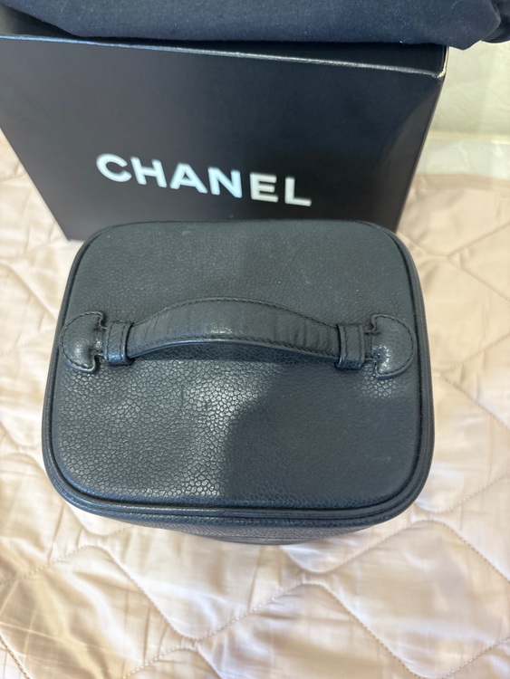 バニティ（ブランドバッグ）の商品画像 - 査定依頼日：2025年9月29日 - 最高査定価格：70,000円