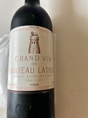 ワイン シャトーラトゥール （お酒）の商品画像 - 査定依頼日：2025年10月13日 - 最高査定価格：50,000円