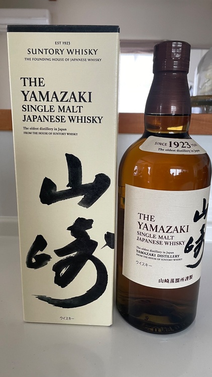 ウイスキー サントリー山崎（お酒）の商品画像 - 査定依頼日：2026年8月30日 - 最高査定価格：30,500円