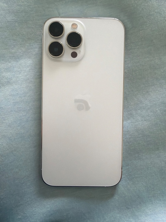 iPhone iPhone 13 Pro Max 256GB Softbank（スマホ）の商品画像 - 査定依頼日：2026年9月13日 - 最高査定価格：64,000円