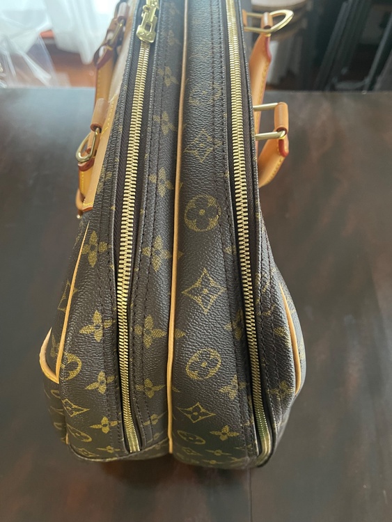 アリゼ50（ブランドバッグ）の商品画像 - 査定依頼日：2026年3月26日 - 最高査定価格：90,000円