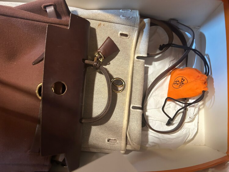 HERAAG（ブランドバッグ）の商品画像 - 査定依頼日：2025年2月13日 - 最高査定価格：250,000円