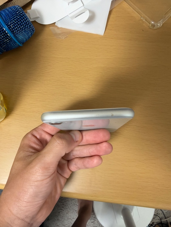 iPhone8（スマホ）の商品画像 - 査定依頼日：2026年9月22日 - 最高査定価格：4,500円
