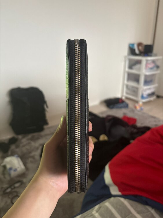 COACH長財布（ブランド財布・小物）の商品画像 - 査定依頼日：2025年5月25日 - 最高査定価格：1,000円