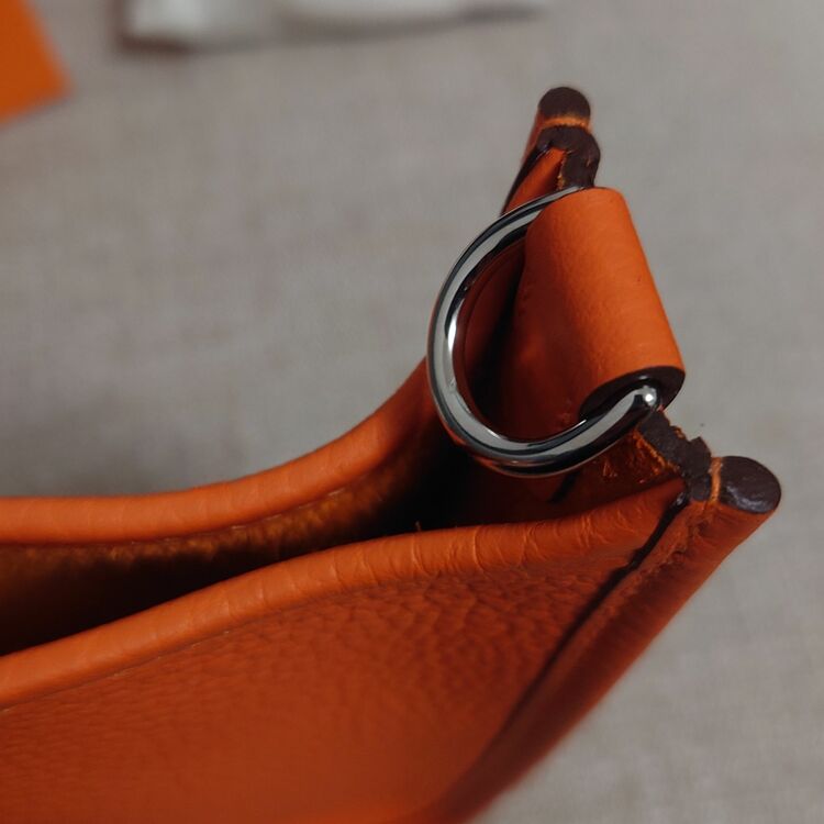 エブリンアマゾーヌ（ブランドバッグ）の商品画像 - 査定依頼日：2025年6月20日 - 最高査定価格：450,000円