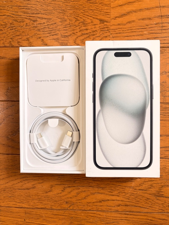 iPhone 15 Pro 256GB Softbank（スマホ）の商品画像 - 査定依頼日：2026年5月4日 - 最高査定価格：81,000円