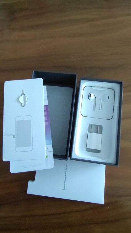 iPhone8（スマホ）の商品画像 - 査定依頼日：2026年2月14日 - 最高査定価格：6,000円