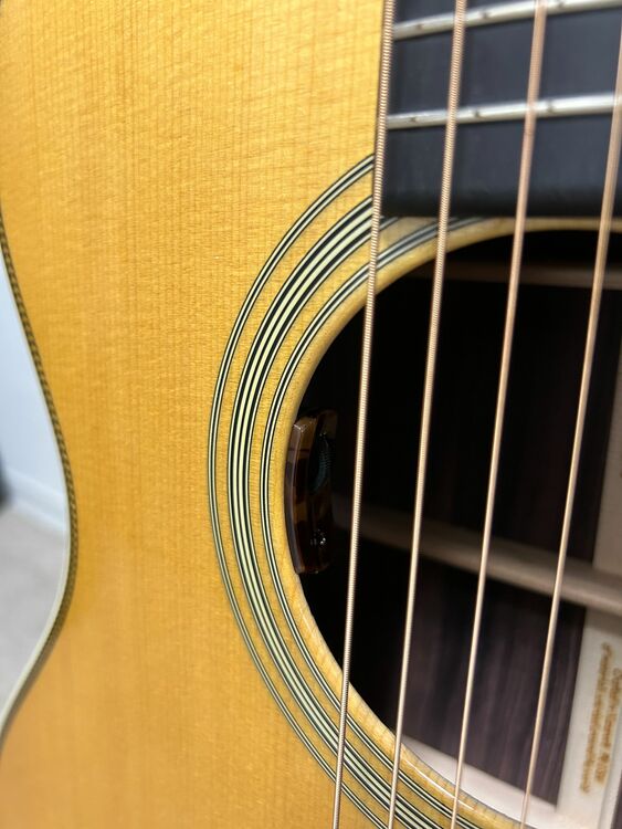 CTM OOO-28(#C21-004785) LRBaggsLyric付（ピアノ・楽器・PA機材）の商品画像 - 査定依頼日：2025年8月17日 - 最高査定価格：300,000円