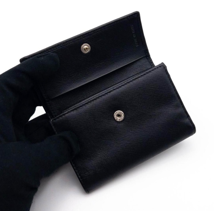 プラダ  （ブランドバッグ）の商品画像 - 査定依頼日：2025年7月31日 - 最高査定価格：20,000円