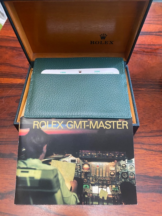 GMTマスターⅡ（高級時計）の商品画像 - 査定依頼日：2025年8月12日 - 最高査定価格：2,200,000円