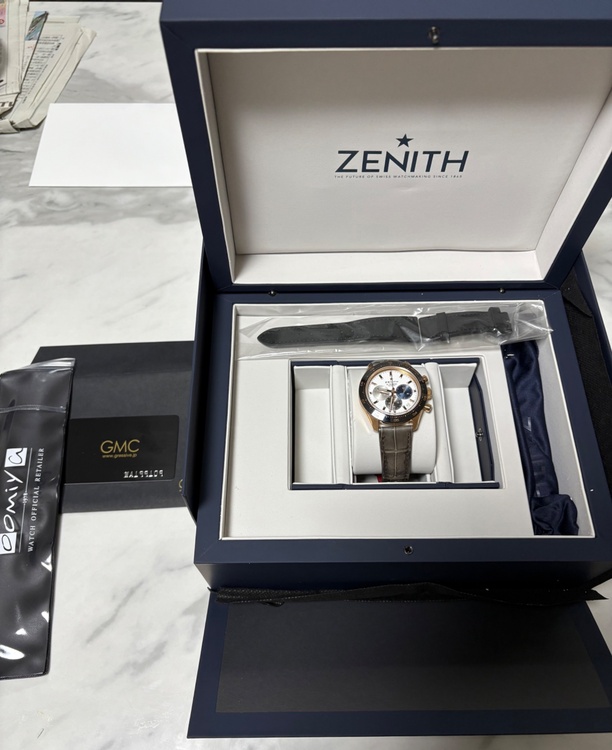 クロノマスタースポーツ（高級時計）の商品画像 - 査定依頼日：2025年12月11日 - 最高査定価格：1,600,000円