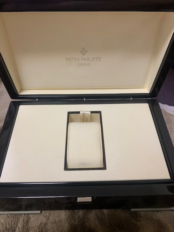 パテックフィリップ カラトラバ 5170（高級時計）の商品画像 - 査定依頼日：2025年3月22日 - 最高査定価格：3,750,000円