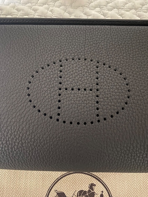 ヴィドポッシュ カラー：黒 商品番号：H087987CK89 （ブランドバッグ）の商品画像 - 査定依頼日：2026年2月6日 - 最高査定価格：450,000円