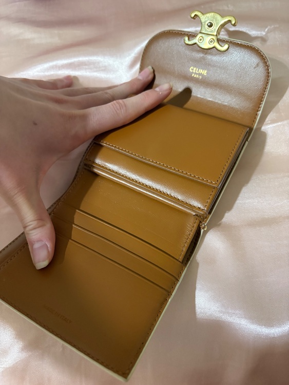 セリーヌ  （ブランドバッグ）の商品画像 - 査定依頼日：2025年6月23日 - 最高査定価格：31,000円