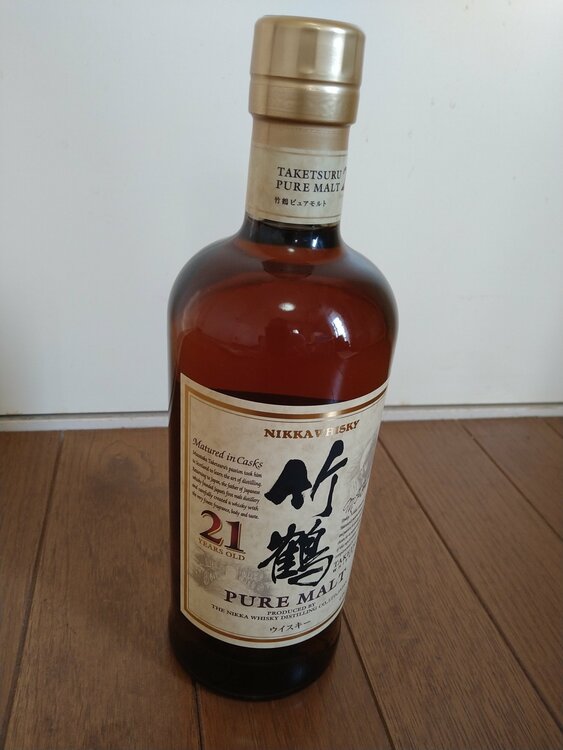 竹鶴21ピュアモルトウィスキー（お酒）の商品画像 - 査定依頼日：2026年5月18日 - 最高査定価格：60,000円