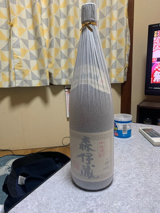 焼酎 森伊蔵 （お酒）の商品画像 - 査定依頼日：2025年2月19日 - 最高査定価格：12,000円