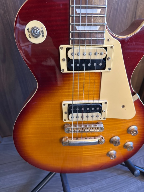 Blitz Leopard（ピアノ・楽器・PA機材）の商品画像 - 査定依頼日：2026年1月9日 - 最高査定価格：8,000円