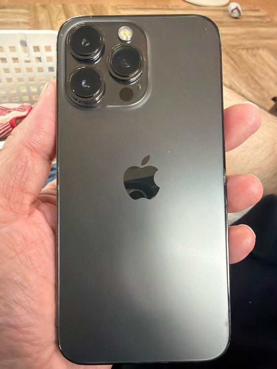 iPhone iPhone 13 Pro 128GB au（スマホ）の商品画像 - 査定依頼日：2026年6月5日 - 最高査定価格：50,000円
