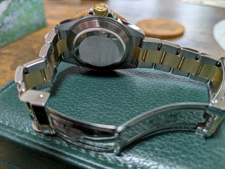 ロレックス サブマリーナー 16613（高級時計）の商品画像 - 査定依頼日：2025年11月9日 - 最高査定価格：1,650,000円