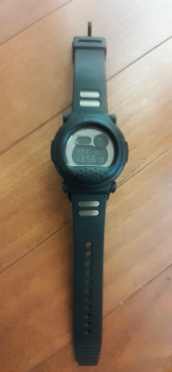 G-001BB（高級時計）の商品画像 - 査定依頼日：2026年8月21日 - 最高査定価格：5,000円