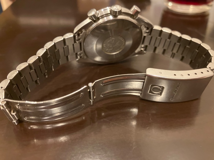 オメガ スピードマスター 5340737（高級時計）の商品画像 - 査定依頼日：2025年7月22日 - 最高査定価格：300,000円