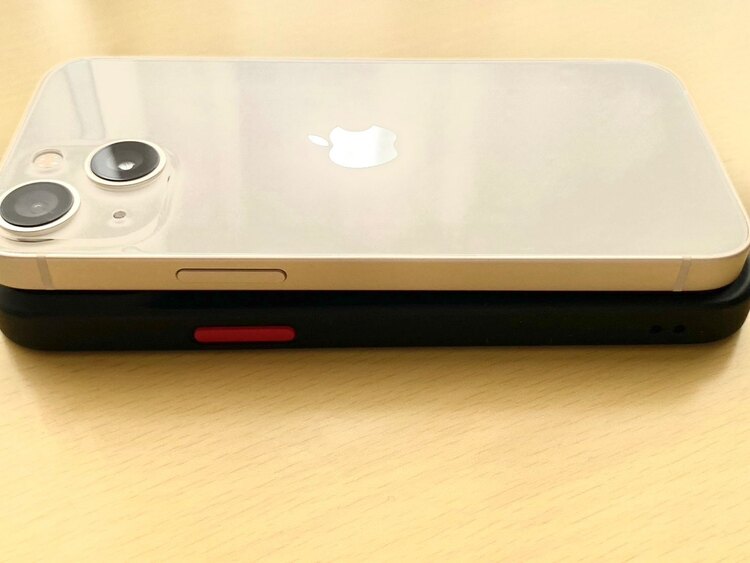 iPhone13ミニ128GB（スマホ）の商品画像 - 査定依頼日：2025年3月22日 - 最高査定価格：33,000円