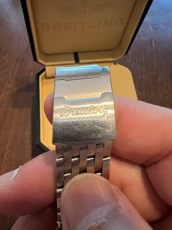 ブライトリング ナビタイマー A412E05Np（高級時計）の商品画像 - 査定依頼日：2025年5月31日 - 最高査定価格：485,000円