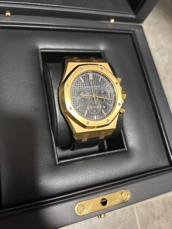 オーデマピゲ ロイヤルオーク J3494（高級時計）の商品画像 - 査定依頼日：2025年9月14日 - 最高査定価格：6,500,000円