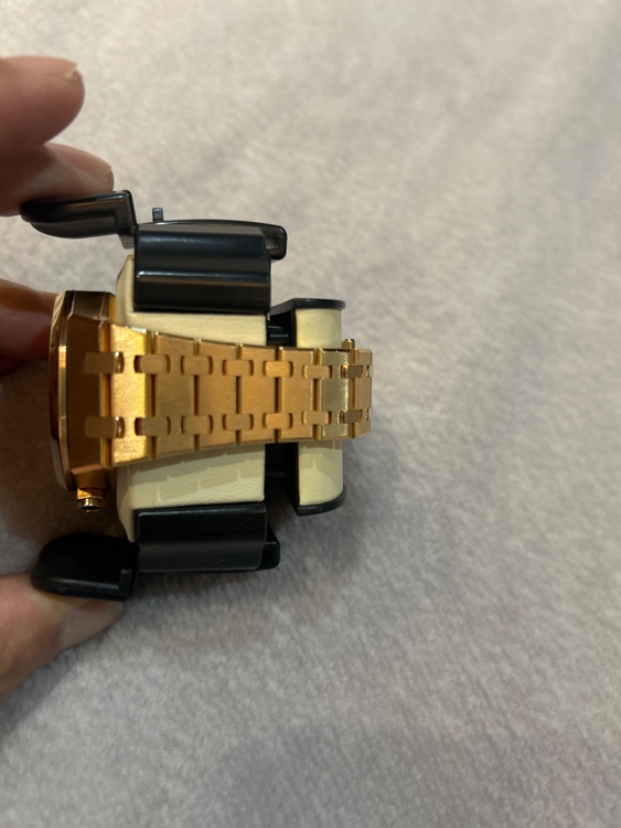 ローズ金無垢（高級時計）の商品画像 - 査定依頼日：2026年4月14日 - 最高査定価格：12,000,000円