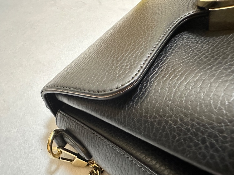 グッチ  （ブランドバッグ）の商品画像 - 査定依頼日：2025年9月26日 - 最高査定価格：40,000円