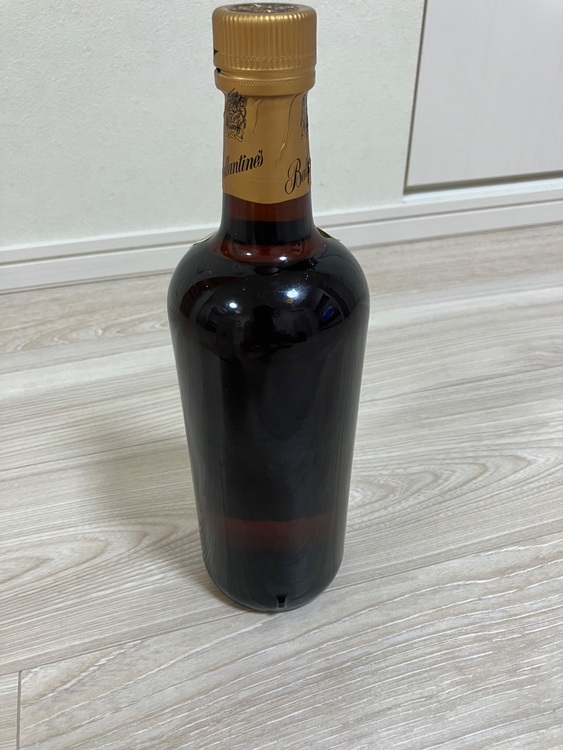 30年　DFS（お酒）の商品画像 - 査定依頼日：2025年7月28日 - 最高査定価格：18,000円