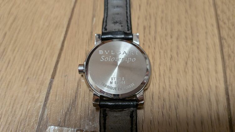 時計 黒ベルト、文字盤白 ブルガリ（高級時計）の商品画像 - 査定依頼日：2025年10月18日 - 最高査定価格：65,000円