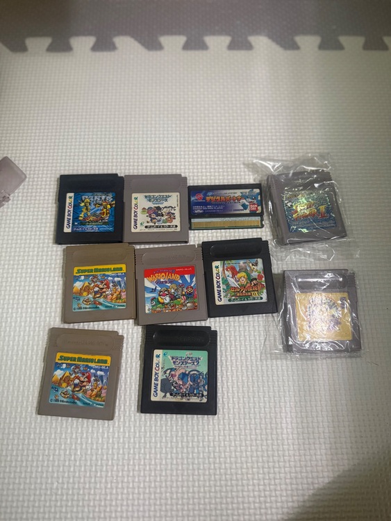 ゲーム機本体とソフト（ゲーム機本体・ゲームソフト）の商品画像 - 査定依頼日：2025年10月20日 - 最高査定価格：4,300円