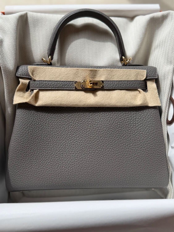 エルメス ケリー （ブランドバッグ）の商品画像 - 査定依頼日：2026年4月19日 - 最高査定価格：3,500,000円