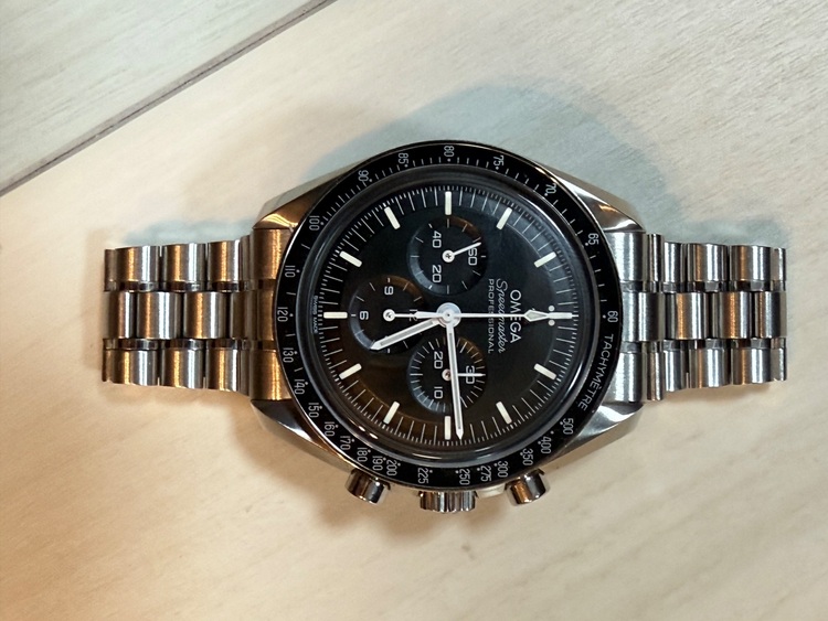 オメガ スピードマスター （高級時計）の商品画像 - 査定依頼日：2025年7月17日 - 最高査定価格：900,000円