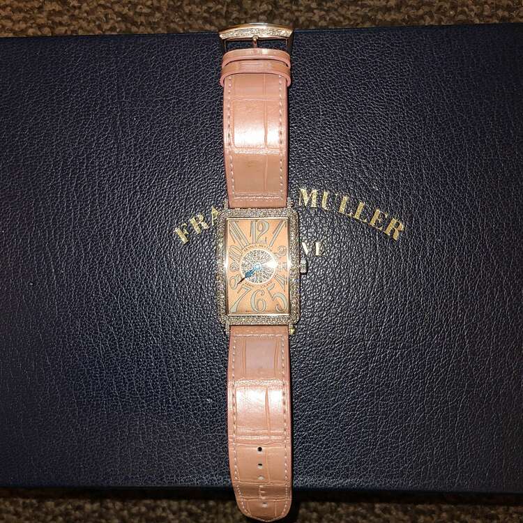 フランクミュラー ロングアイランド FR　1000SCD　1（高級時計）の商品画像 - 査定依頼日：2025年2月25日 - 最高査定価格：1,050,000円