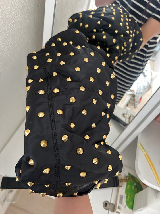 カバン（ブランドバッグ）の商品画像 - 査定依頼日：2025年5月15日 - 最高査定価格：15,000円