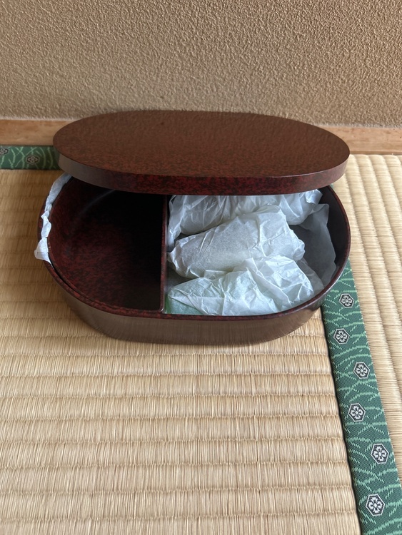津軽塗（食器）の商品画像 - 査定依頼日：2026年8月12日 - 最高査定価格：3,000円