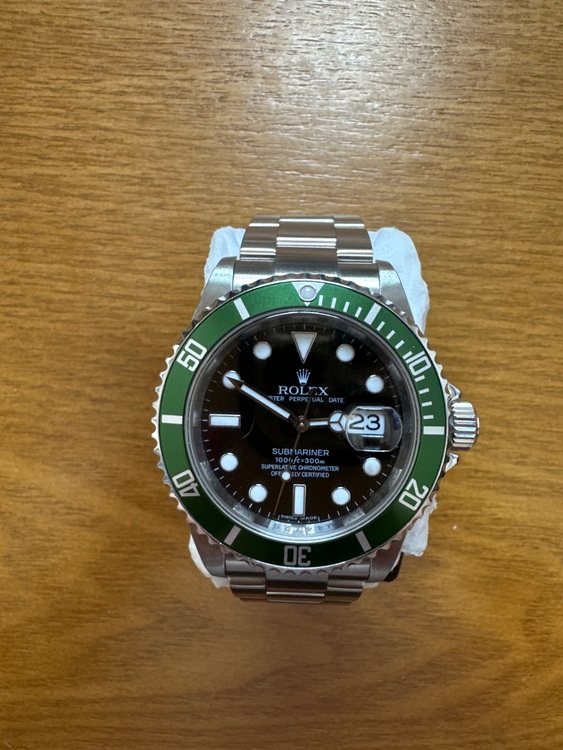 ロレックス サブマリーナー 16610Lv（高級時計）の商品画像 - 査定依頼日：2025年9月23日 - 最高査定価格：2,000,000円