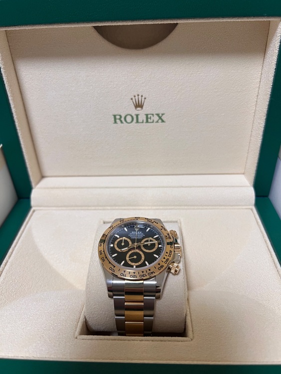 ロレックス デイトナ 126503（高級時計）の商品画像 - 査定依頼日：2025年7月23日 - 最高査定価格：3,670,000円