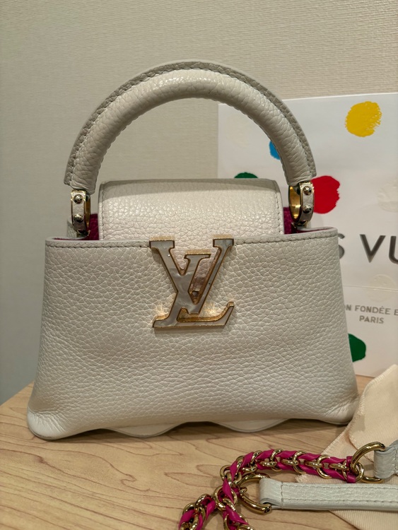 カプシーヌ（ブランドバッグ）の商品画像 - 査定依頼日：2025年11月16日 - 最高査定価格：400,000円