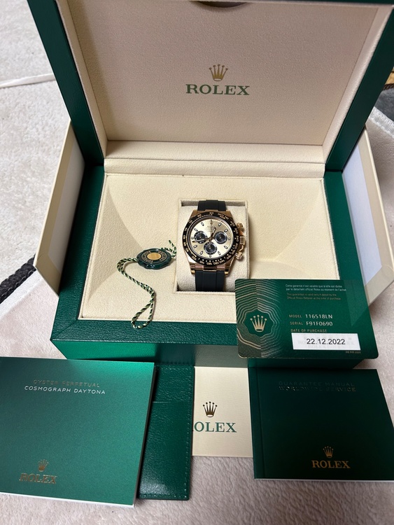 ロレックス デイトナ 116518LN（高級時計）の商品画像 - 査定依頼日：2026年2月4日 - 最高査定価格：7,800,000円