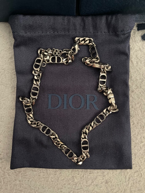 ディオール  （ブランドバッグ）の商品画像 - 査定依頼日：2025年6月20日 - 最高査定価格：40,000円