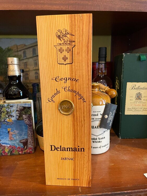 デラマン1960年皇太子成婚記念（お酒）の商品画像 - 査定依頼日：2025年2月25日 - 最高査定価格：45,000円