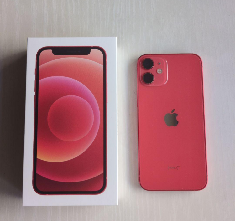 iPhone iPhone 12 mini 64GB au（スマホ）の商品画像 - 査定依頼日：2026年8月24日 - 最高査定価格：14,500円