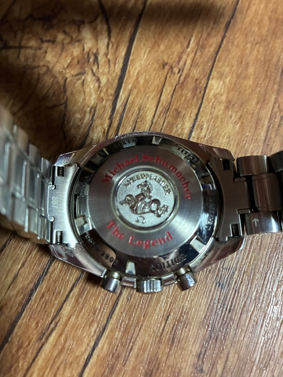 オメガ　スピードマスター  レジェンド　ミハエル（高級時計）の商品画像 - 査定依頼日：2025年11月13日 - 最高査定価格：680,000円