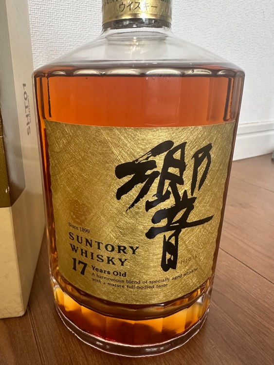 響17年ゴールドラベル（お酒）の商品画像 - 査定依頼日：2025年8月9日 - 最高査定価格：55,000円