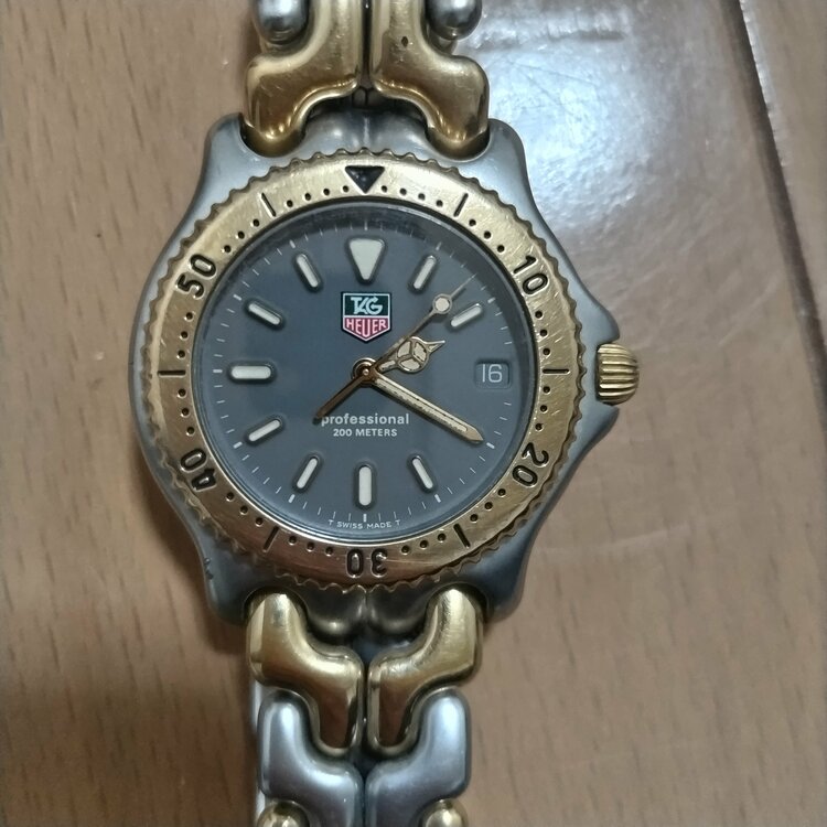 タグホイヤー その他 スポーツエレガンスWG1220-K0（高級時計）の商品画像 - 査定依頼日：2026年1月22日 - 最高査定価格：40,000円