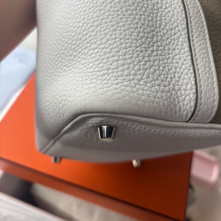 ピコタン　カザック（ブランドバッグ）の商品画像 - 査定依頼日：2026年1月19日 - 最高査定価格：500,000円